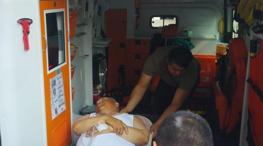 Kalp Krizi Ge&ccedil;iren Belediye Başkanı Hastaneye Kaldırıldı