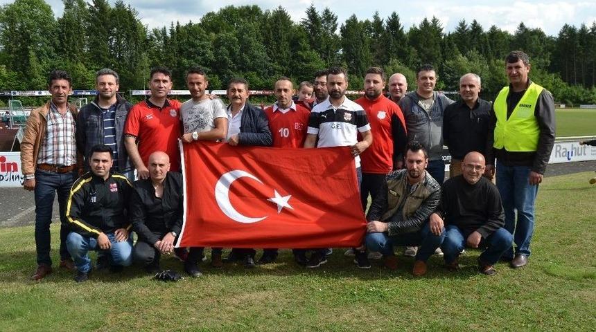 Almanya&rsquo;da 15 Temmuz Anısına Futbol Turnuvası