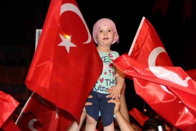 Nevşehir&rsquo;de Esat Kabaktepe Kahramanlık T&uuml;rk&uuml;leri Seslendirdi 1