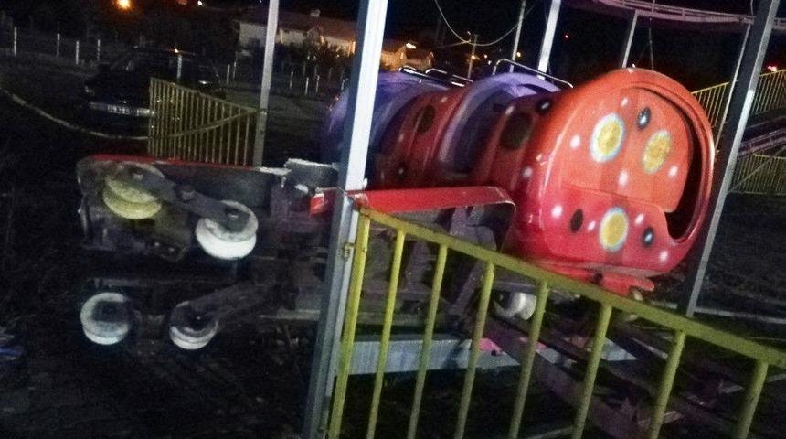 Lunapark&rsquo;da Feci Kaza: 1 &Ouml;l&uuml;, 1&rsquo;i Ağır 4 Yaralı