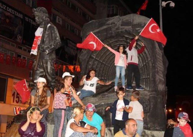 Zonguldak’Ta, ’15 Temmuz Demokrasi Ve Milli Birlik Günü’ Anma Etkinliği