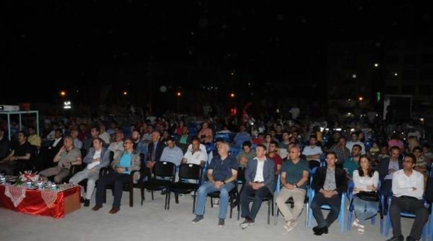 Hakkari T&uuml;rk&ccedil;e Ve K&uuml;rt&ccedil;e Mevlit Okutuldu