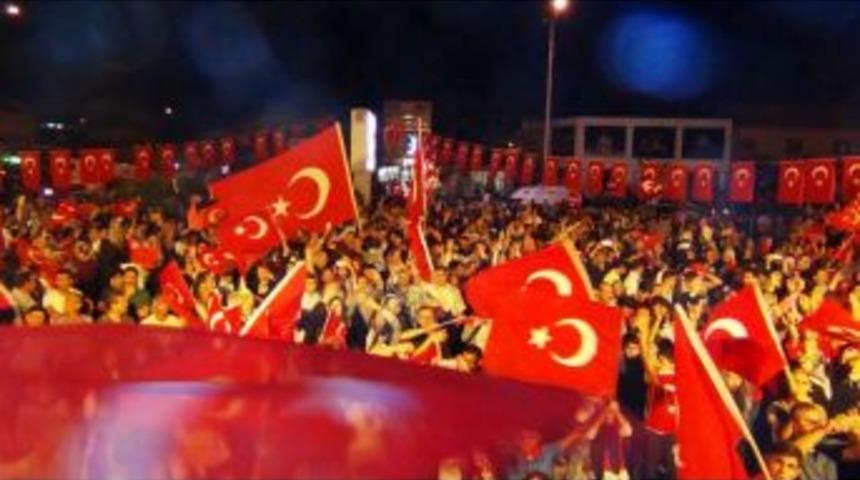 Erciş&rsquo;te &rsquo;demokrasi&rsquo; N&ouml;beti