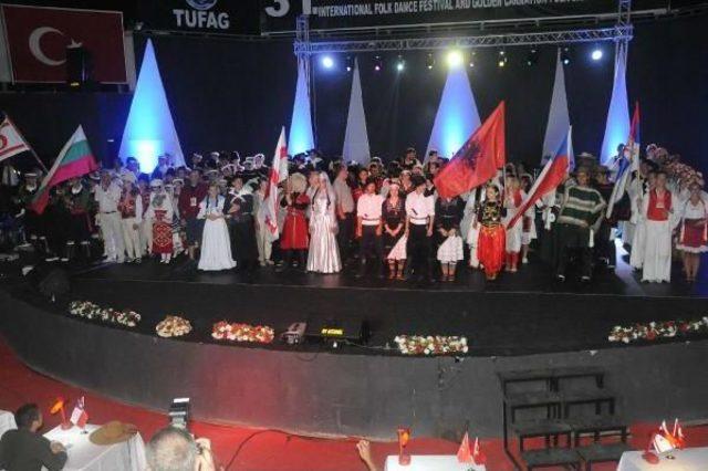 Uluslararası Altın Çınar Halk Dansları Yarışması nın Kazananı Sırbistan Oldu 2