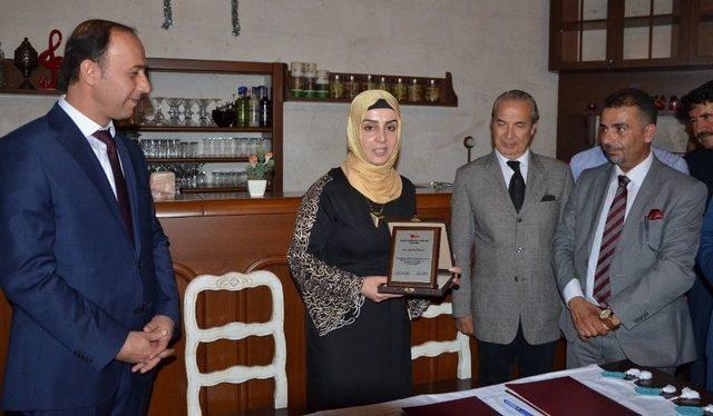 Tatvanlı Hancı&rsquo;ya &ldquo;&ouml;zel Başarı&rdquo; &Ouml;d&uuml;l&uuml; 1