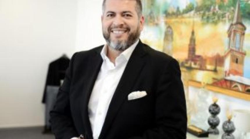 Levent Uysal'dan 30 Ağustos Zafer Bayramı Ve Kurban Bayramı Mesajı