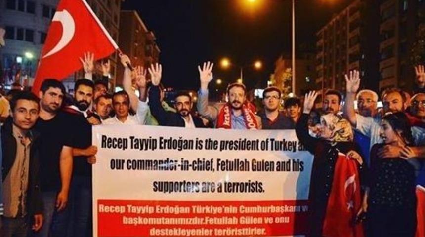 Paland&ouml;ken İl&ccedil;e Başkanı &Ouml;meroğlu&rsquo;ndan 15 Temmuz Mesajı