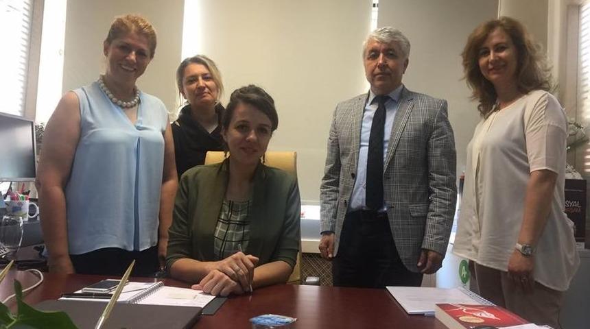 Tariş İncir Birliği&rsquo;nden &Ouml;ğrencileri Ve &Uuml;reticiyi Sevindiren Hamle