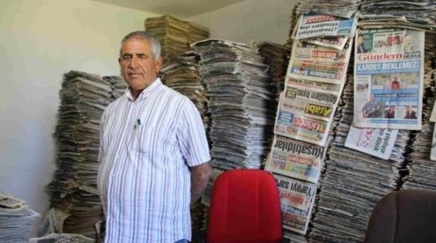 Okuduğu Gazeteleri 48 Yıldır Biriktiriyor