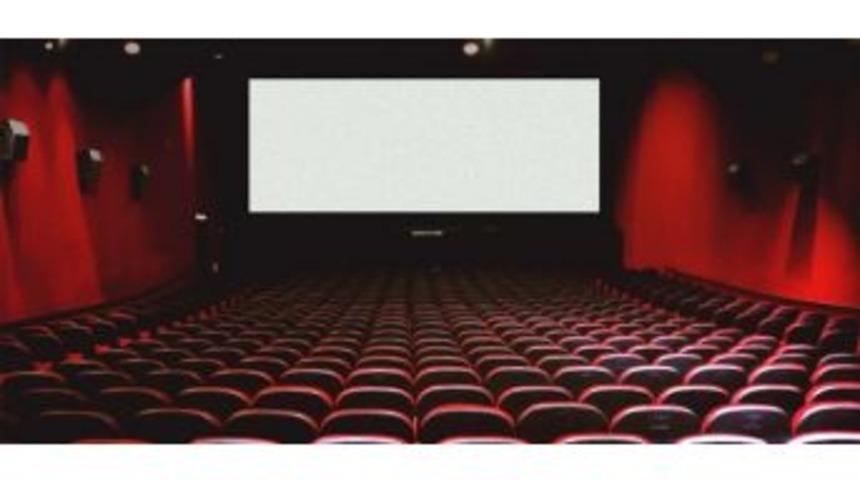 Yerlide Komedi, Yabancıda Aksiyon İzlendi