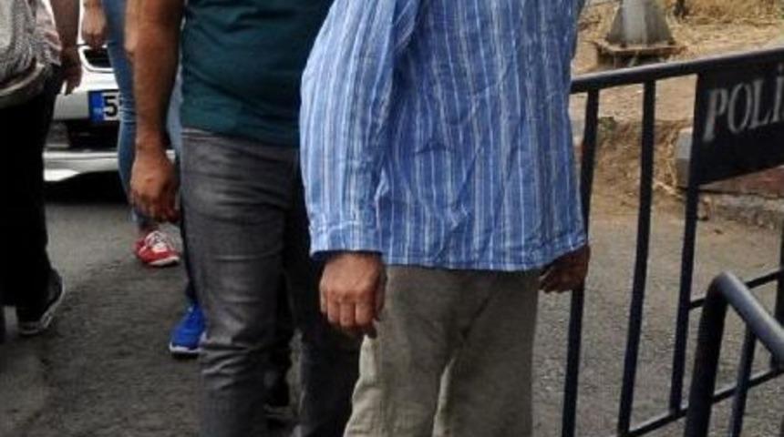 B&uuml;y&uuml;kada'da G&ouml;zaltına 10 Kişi Adliyeye Sevk Edildi