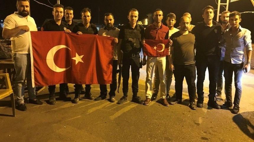 Silopi&rsquo;de Polis Ve Askere Moral Ziyareti