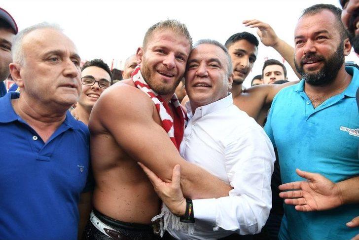 Kırkpınar’da Altın Kemer İsmail Balaban’ın G4