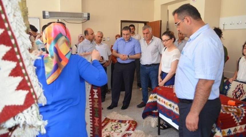 Halk Eğitim Merkezinde Belge T&ouml;reni