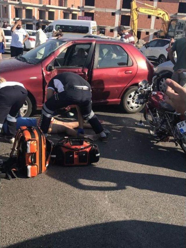 Motosiklet Otomobile &Ccedil;arptı: 1 &Ouml;l&uuml;, 3 Yaralı 3