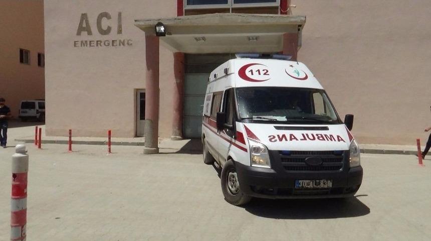 Hakkari&rsquo;de Patlama: 17 Asker Yaralı