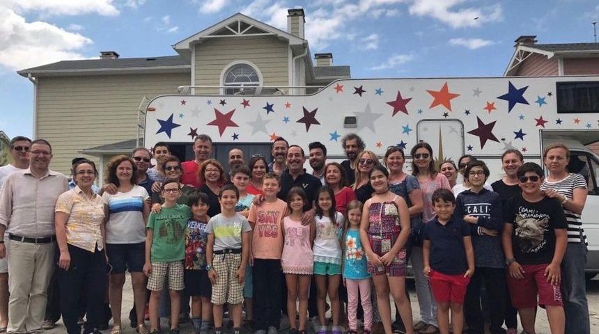 Arif V 216 &Ccedil;erkezk&ouml;y&rsquo;de &Ccedil;ekiliyor