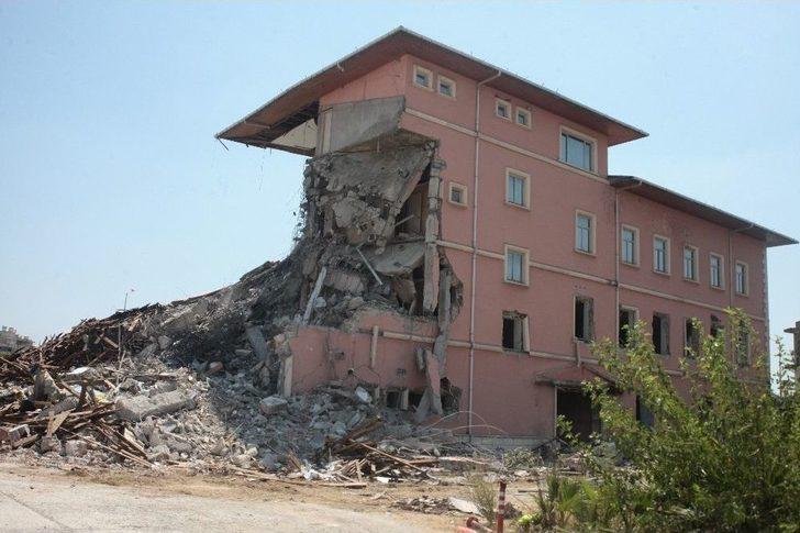 Yıkım Kavgasında İş Bankası Şubelerine Kanalizasyon Ablukası G5