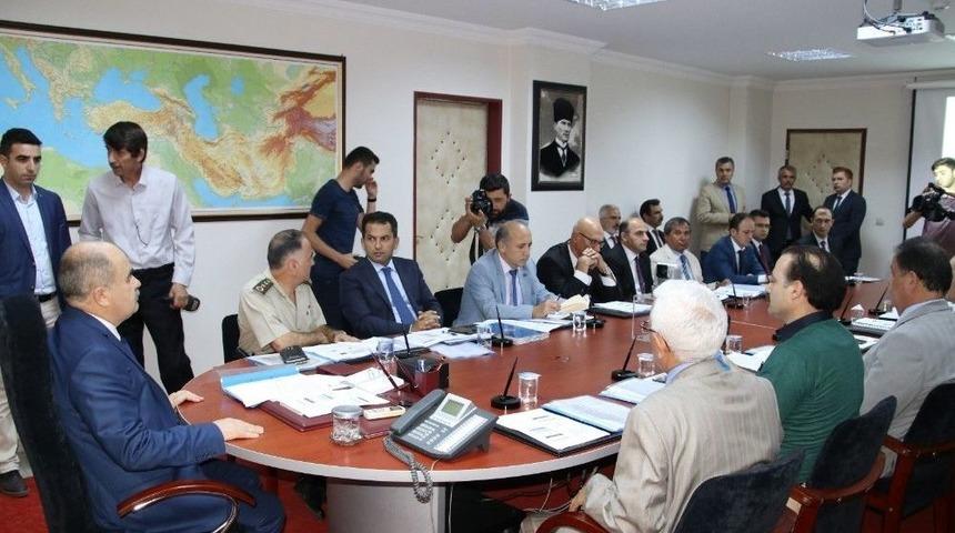 Vali Z&uuml;lkif Dağlı, Uyuşturucu İle M&uuml;cadele İle İlgili "hedefe Ulaşılıyor&rsquo;&rsquo;