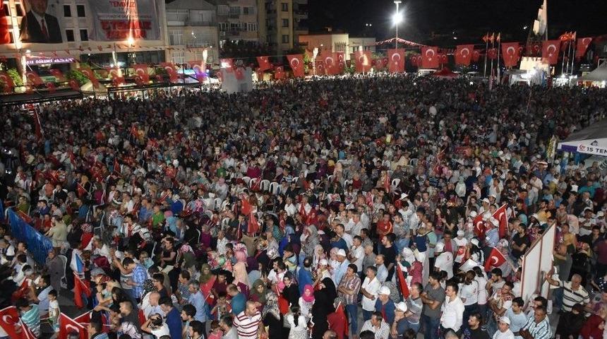 Ak Parti&rsquo;li Mersinli&rsquo;den Manisalılara 15 Temmuz Teşekk&uuml;r&uuml;