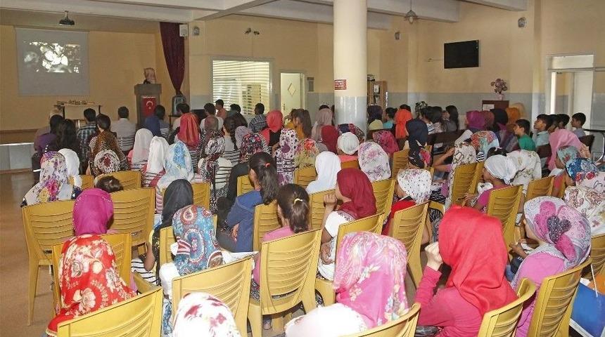 Gen&ccedil;lere 15 Temmuz Darbe Girişimi Anlatıldı