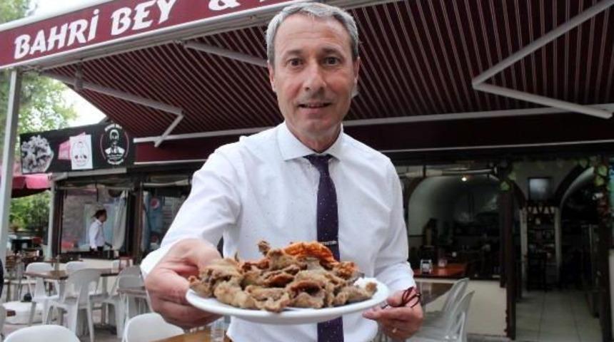 Kırkpınar'da 2 Ton Ciğer T&uuml;ketildi