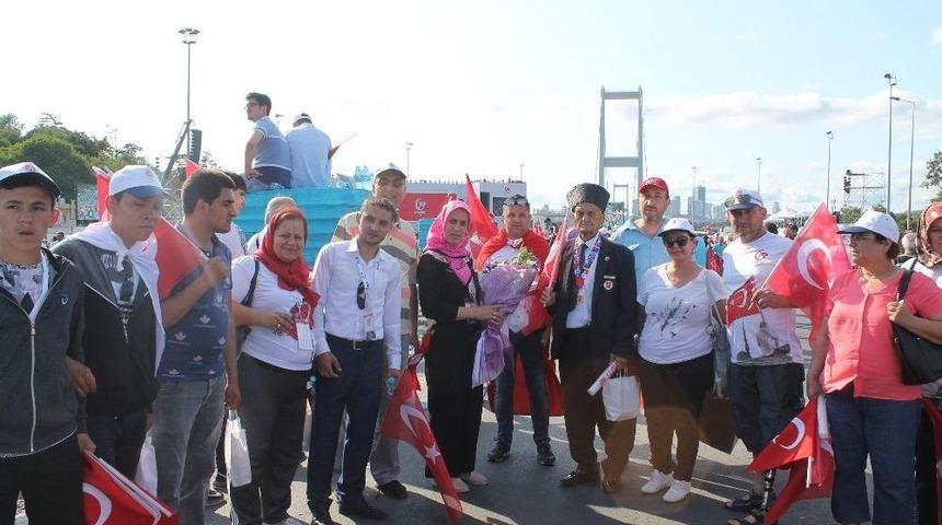 Karesi, 15 Temmuz Şehitler K&ouml;pr&uuml;s&uuml;&rsquo;nde Anma Etkinliğine Katıldı.