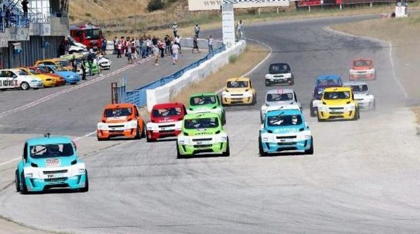 V1 Challenge'da Türkkan Fırtınası