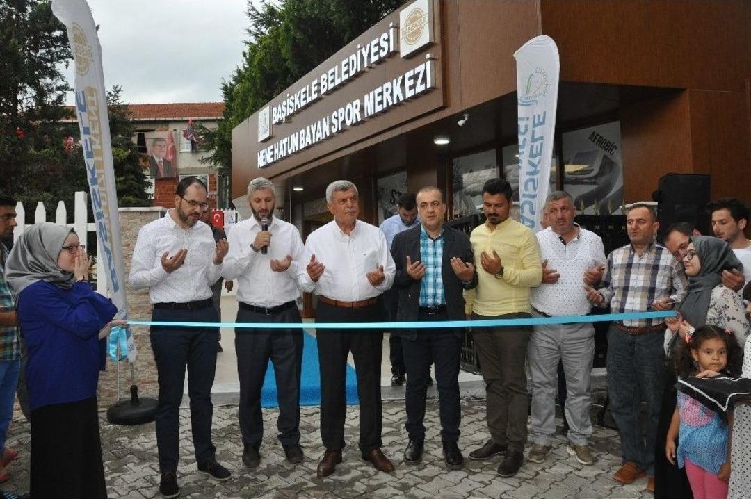 Başiskele&rsquo;de Yen Spor Merkezi Hizmete A&ccedil;ıldı