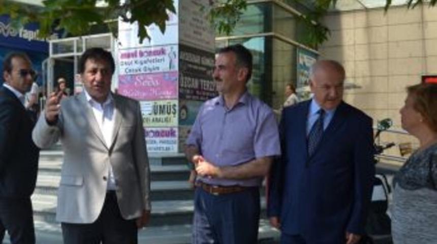 Vali K&uuml;&ccedil;&uuml;k Avm&rsquo;yi İnceledi