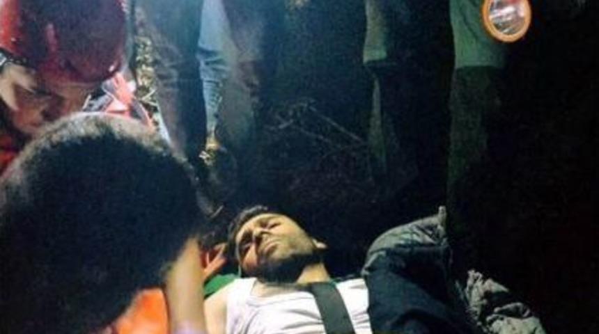 Balık Tutmak İ&ccedil;in Gitti, U&ccedil;uruma D&uuml;şt&uuml;