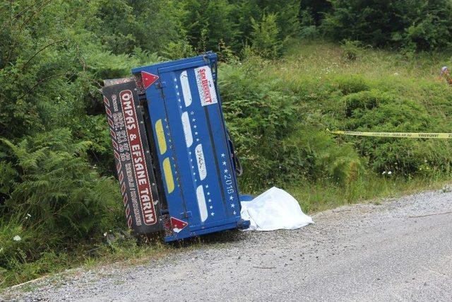 Kastamonu’da Öğrencileri Taşıyan Pat Pat Devrildi: 1 Ölü, 5 Yaralı