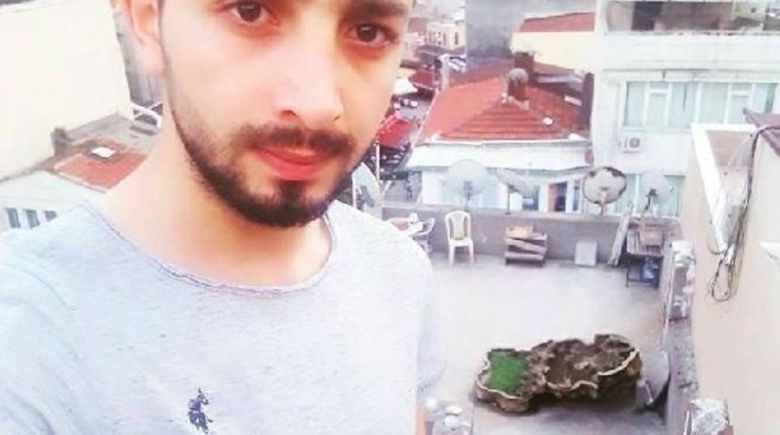 Denizde Kaybolan Gen&ccedil; Aranıyor