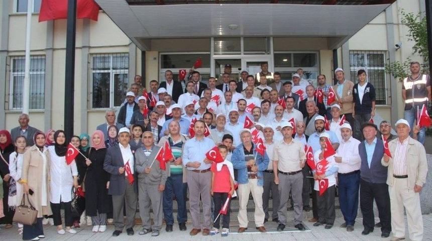 Kavak Tek Y&uuml;rek Oldu