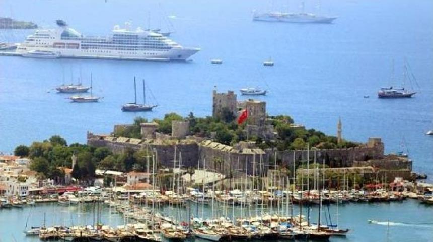 Bodrum Kalesi'nde Arkeologların Tepki G&ouml;sterdiği Proje