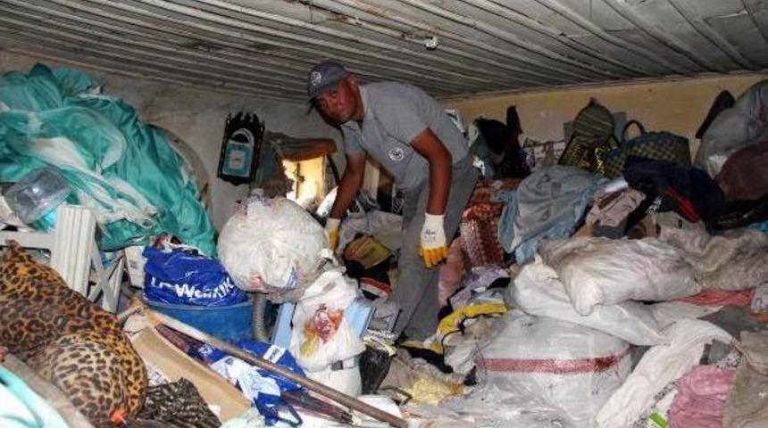 Evden 10 Kamyon &Ccedil;&ouml;p &Ccedil;ıktı