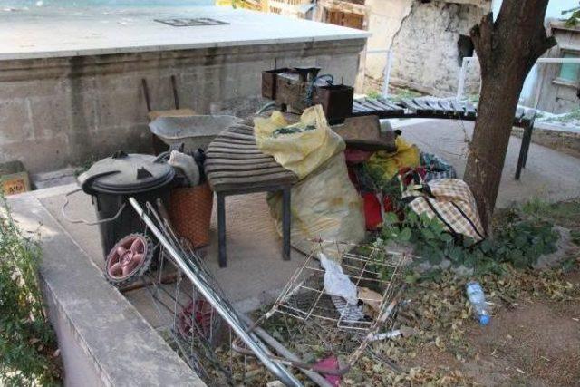 Evden 10 Kamyon &Ccedil;&ouml;p &Ccedil;ıktı 3