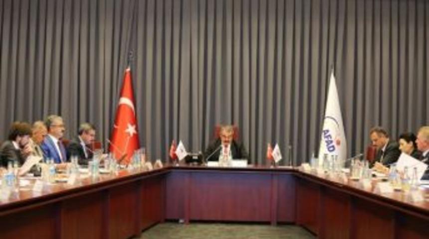 Rekt&ouml;r Elmas, Deprem Danışma Kurulu Toplantısına Katıldı