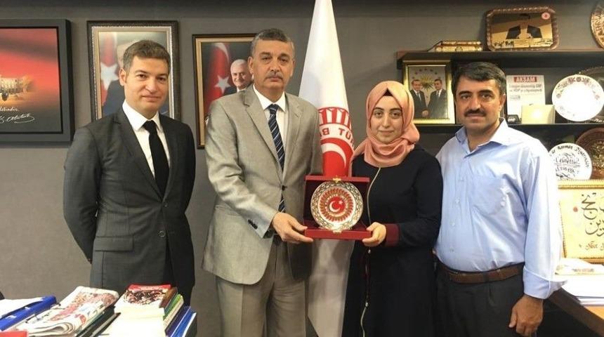 Tbmm İ&ccedil;işleri Komisyonu Başkanı G&uuml;ven&ccedil;, Lys Birincisi Beyza G&uuml;rb&uuml;z&rsquo;&uuml; Ağırladı