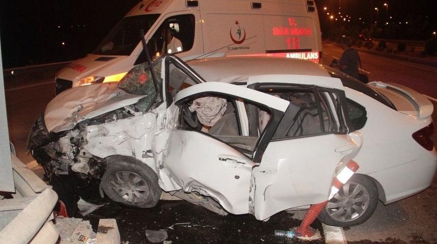 Elazığ&rsquo;da Trafik Kazası:2 Yaralı