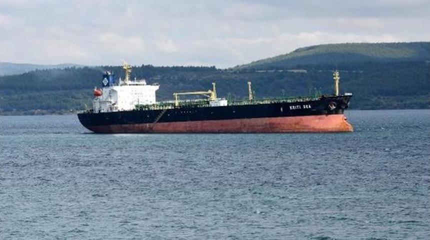 Yunan Bayraklı Tanker &Ccedil;anakkale Boğazı'nda Karaya Oturdu