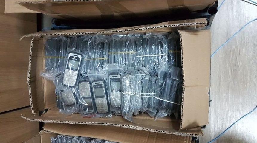 Erzurum&rsquo;da Ka&ccedil;ak Sigara, Telefon Ve Saat Operasyonu