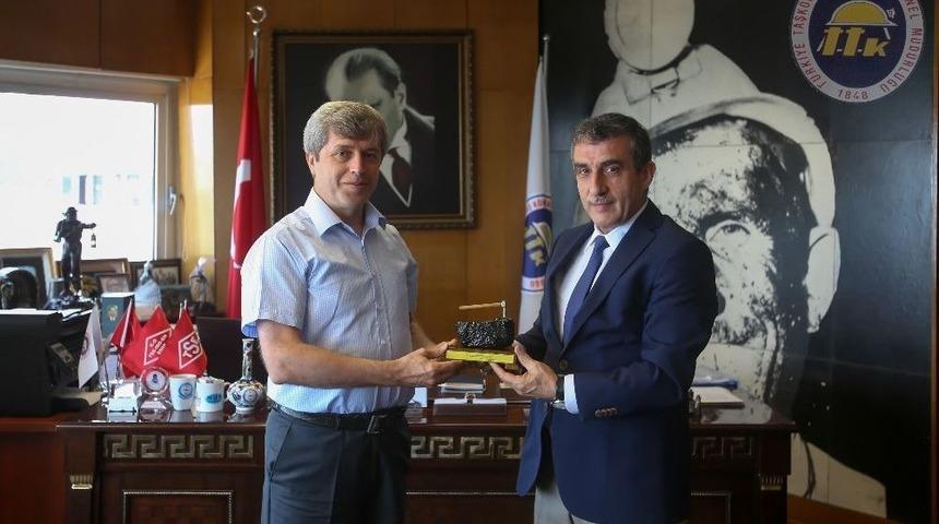 Vali &Ccedil;ınar&rsquo;dan Eroğlu&rsquo;na Ziyaret