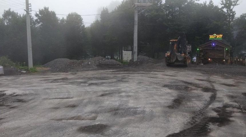 Kartepe Yolu Yenileniyor