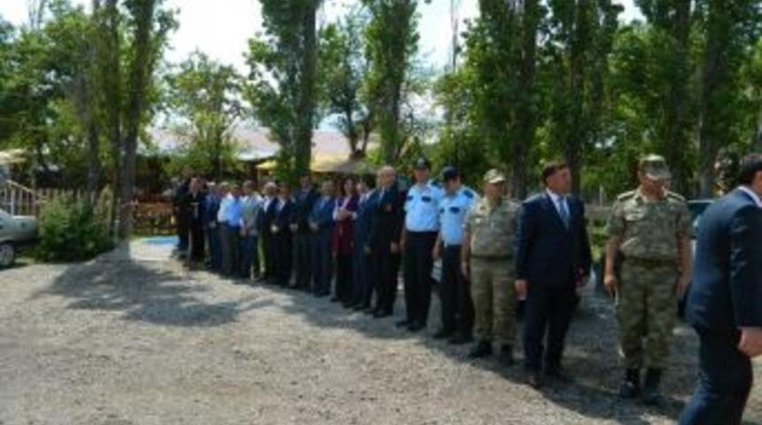 Vali Bilmez, Posof&rsquo;ta İncelemelerde Bulundu