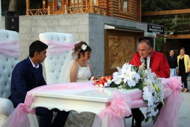 Atatürk'ün Bolu'ya Gelişinin 83'üncü Yıl Dönümünde Evlendiler