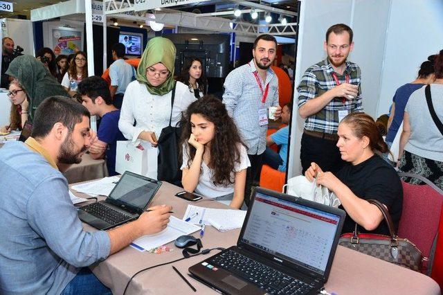 Beygem, Üniversite Tercih Fuarı’na Katılan İlk Ve Tek Belediye Kurumu Oldu 2