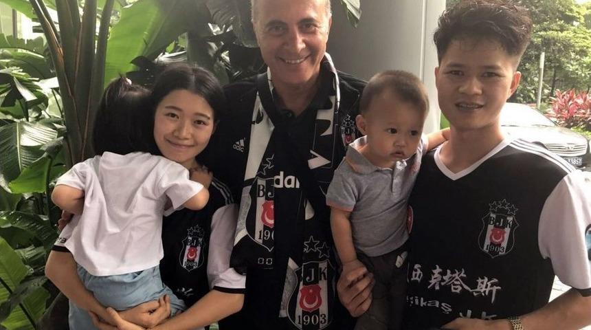 Fikret Orman&rsquo;ı Guangzhou&rsquo;da Taraftarlar Karşıladı
