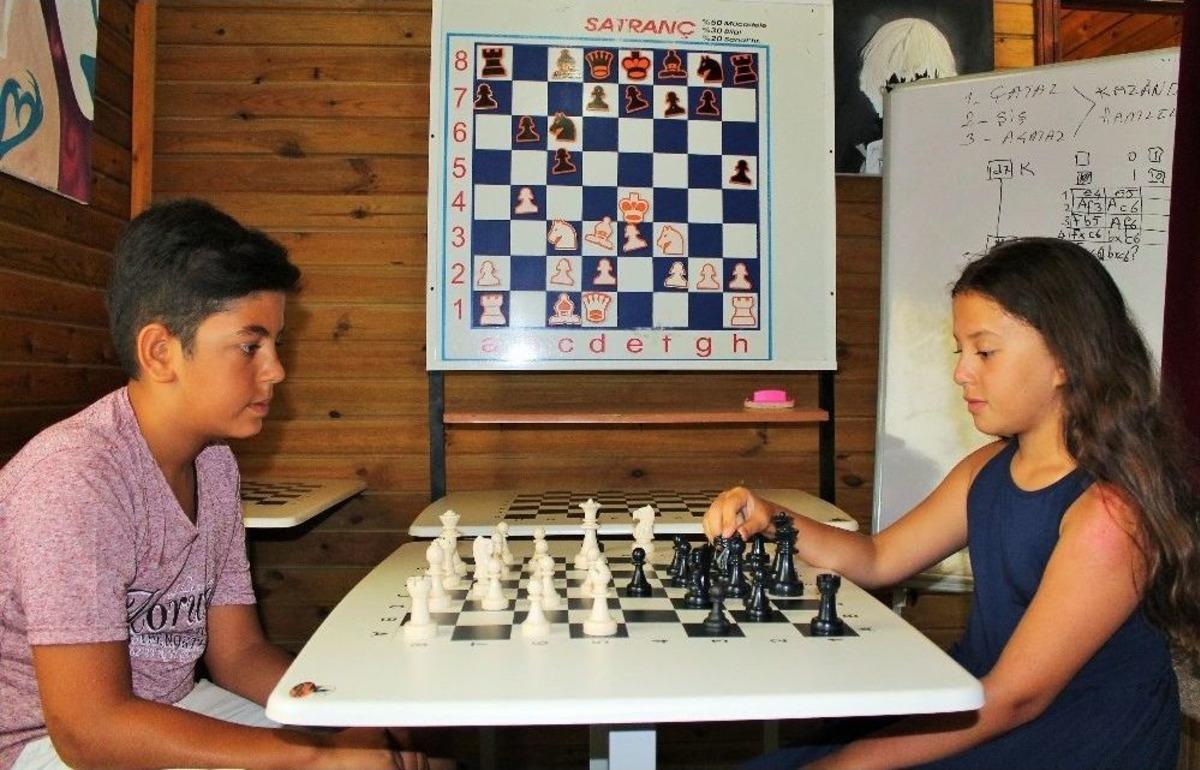 Yaz Kurslarında Eğitim Ve Eğlence Bir Arada