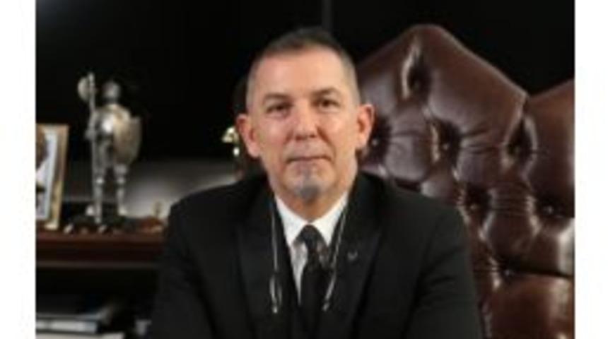 Ga&uuml;&rsquo;den Mavi Diploma M&uuml;jdesi